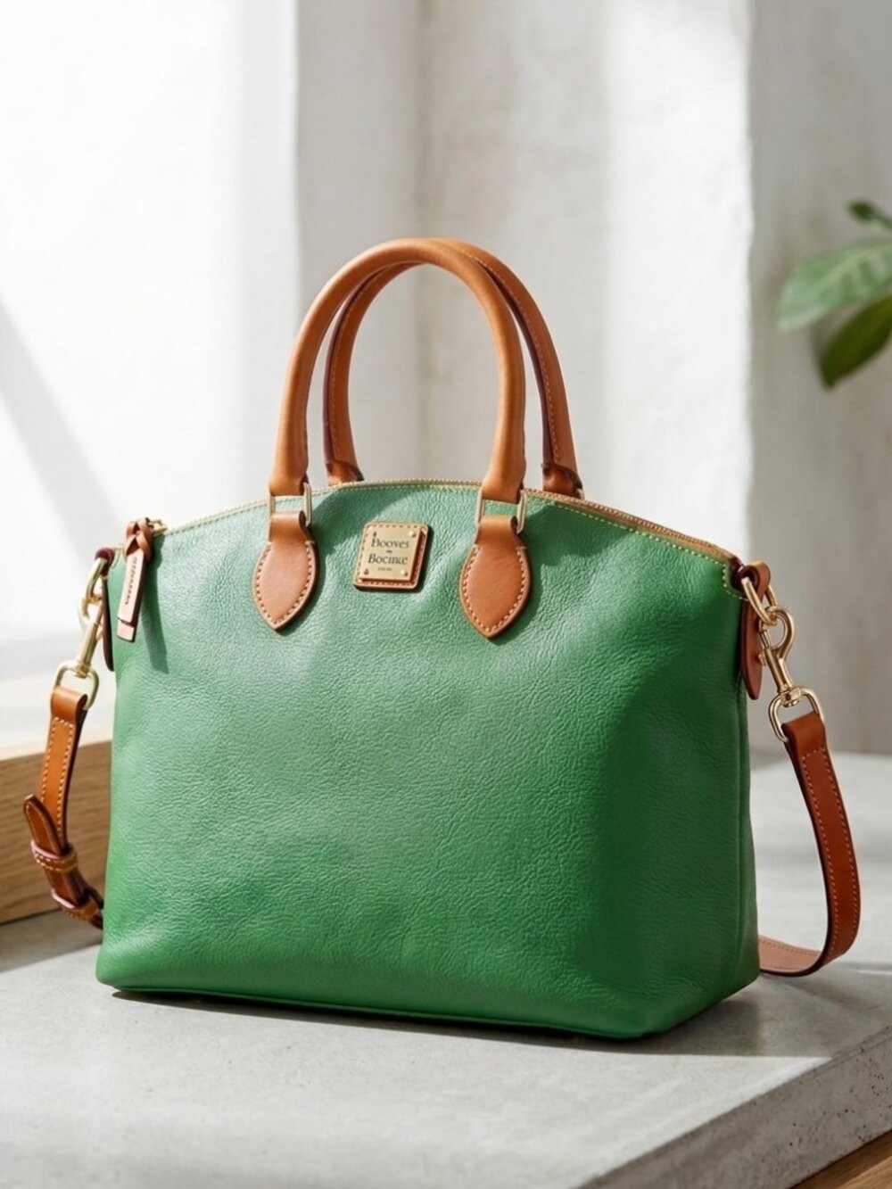 Dooney & Bourke Dillan Satchel in Kelly Green EUC